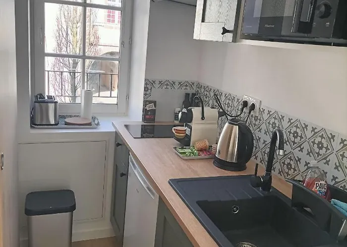 Le 16 Place De L'abbatiale *